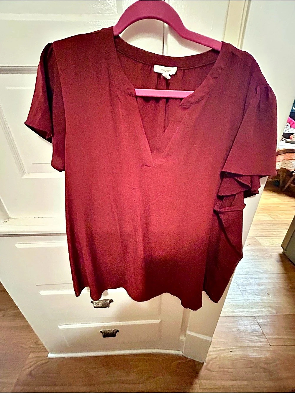 Maurices Burgundy Flutter Sleeve V-Neck Blouse, Size 1X Like New